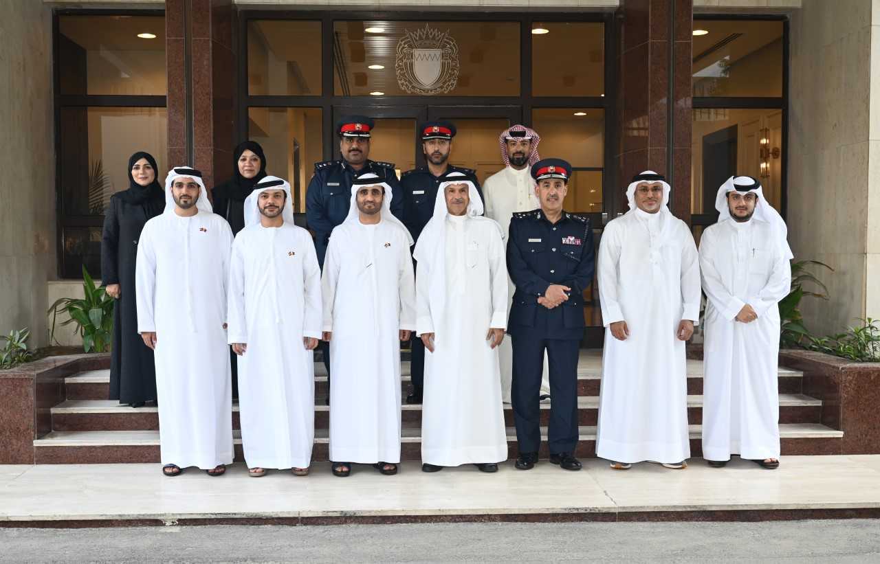 معالي وكيل وزارة الداخلية لشئون الجنسية والجوازات والإقامة يستقبل وفدًا من الإدارة العامة للهوية وشؤون الأجانب بدبي<